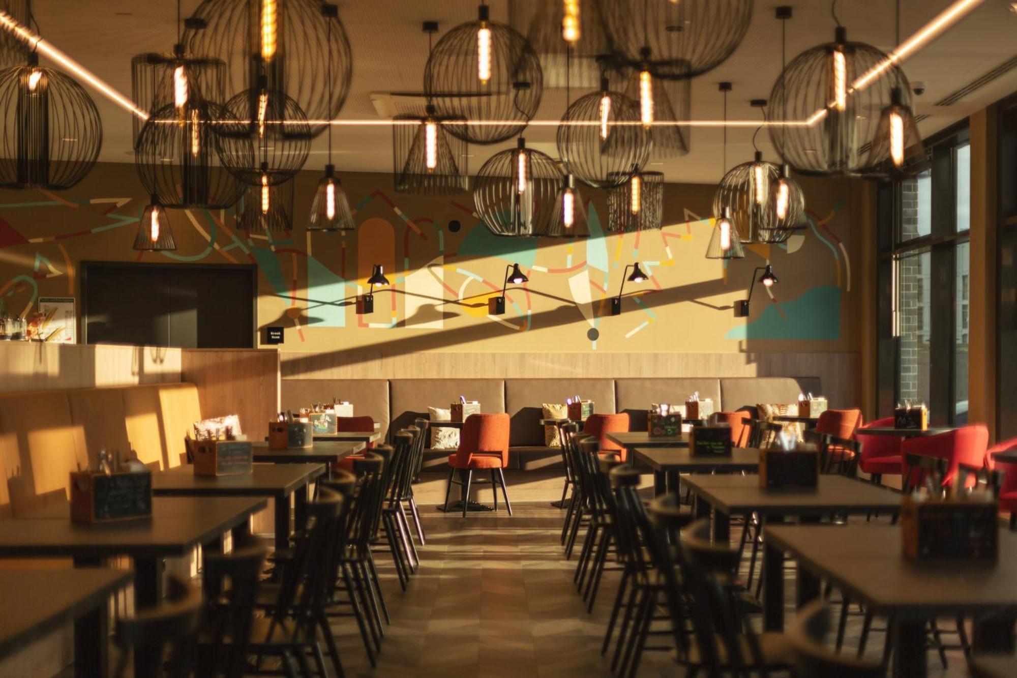 Holiday Inn - The Niu, Sparrow Regensburg By Ihg المظهر الخارجي الصورة
